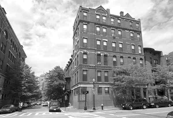 Villa Victoria - South End Satellite